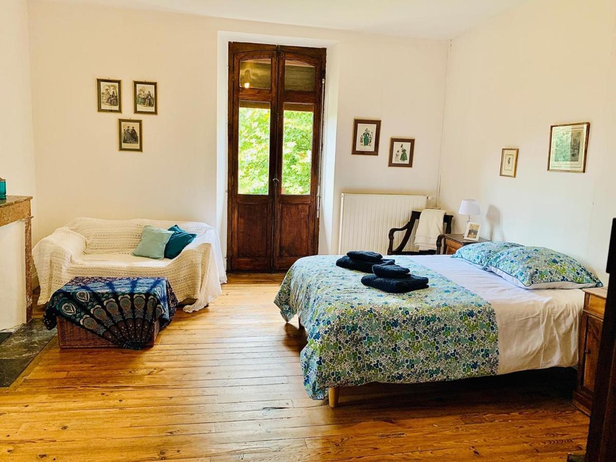 Nay  Le Bearn Sous Les Toits B&B 외부 사진